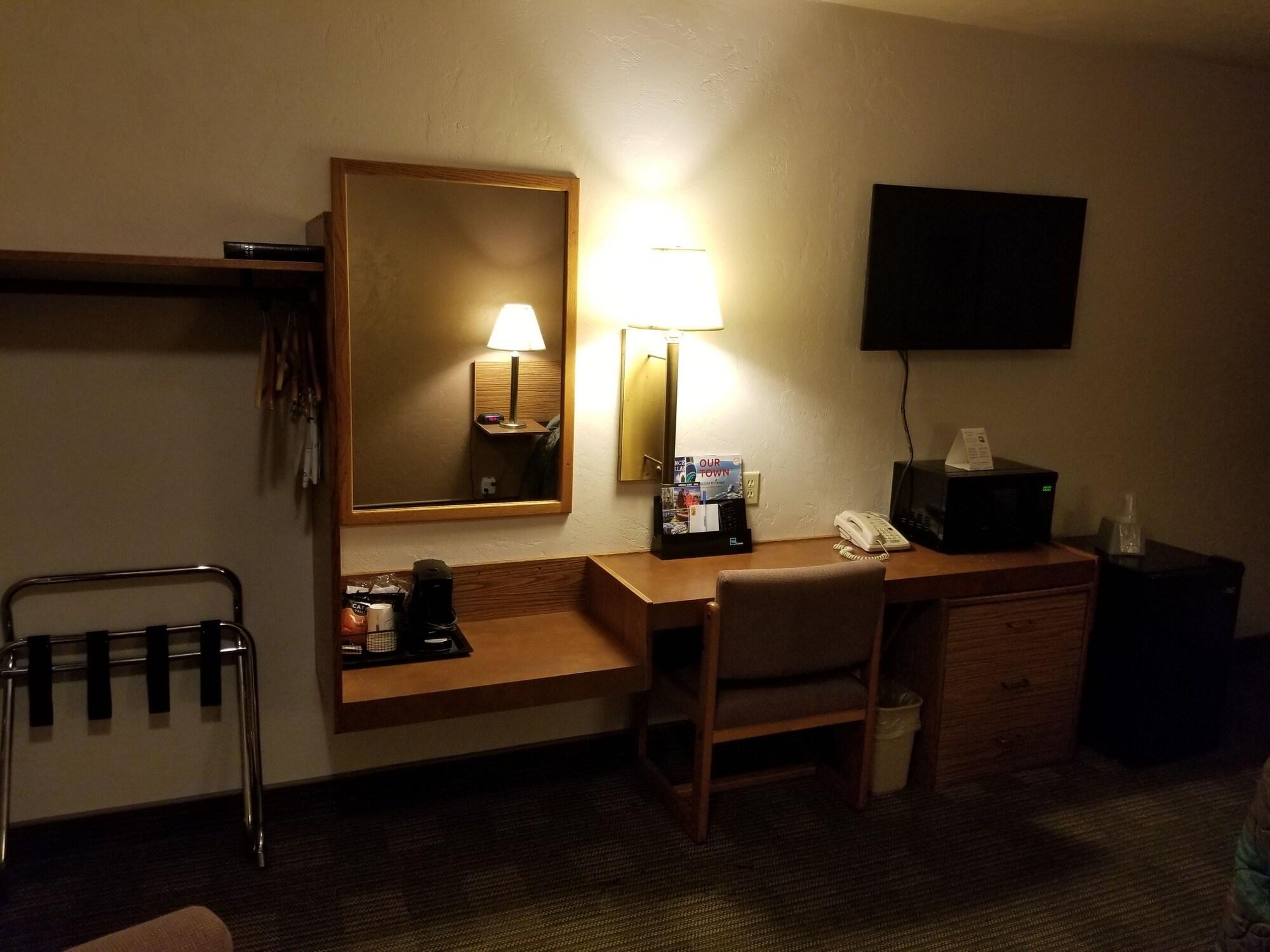 Super 8 By Wyndham Ketchikan Ngoại thất bức ảnh