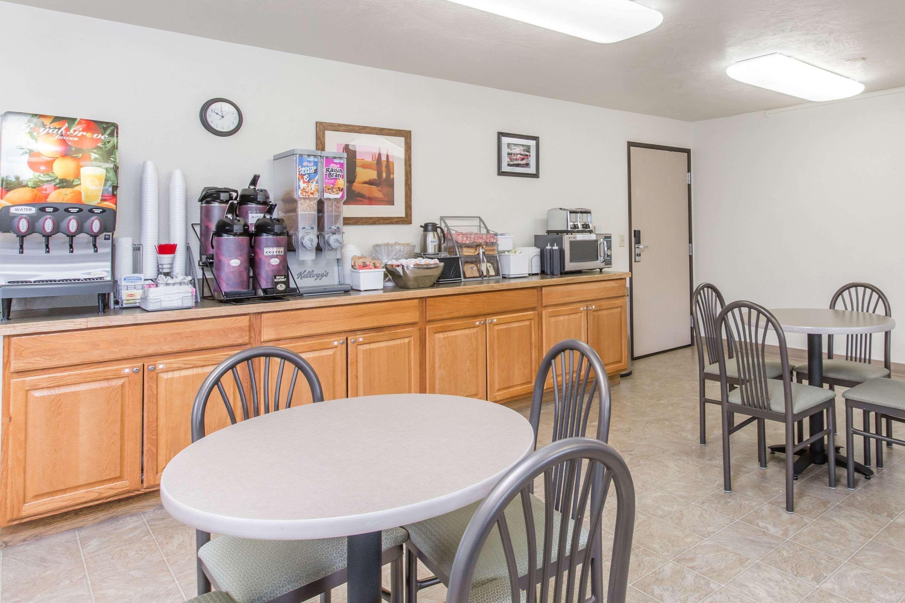 Super 8 By Wyndham Ketchikan Ngoại thất bức ảnh